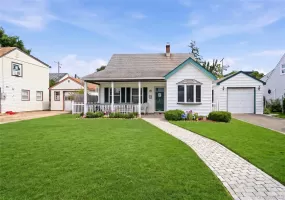 31 Sherwood Road, Hempstead, NY, 3 Bedrooms Bedrooms, 6 Rooms Rooms,1 BathroomBathrooms,Residential,For Rent,Sherwood,0,1014967 31 Sherwood Road, Hempstead, NY, 3 Bedrooms Bedrooms, 6 Rooms Rooms,1 BathroomBathrooms,Residential,For Rent,Sherwood,0,1014967