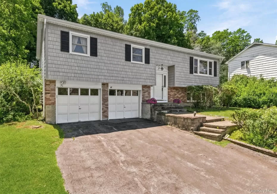 1753 Highbrook Street - a perfect home in a lovely area! 1753 Highbrook Street - a perfect home in a lovely area!