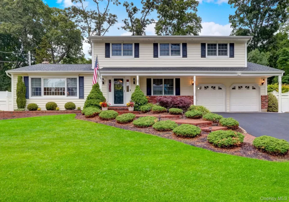 9 Briar Path, Brookhaven, NY, 4 Bedrooms Bedrooms, 9 Rooms Rooms,2 BathroomsBathrooms,Residential,For Rent,Briar,0,1017244 9 Briar Path, Brookhaven, NY, 4 Bedrooms Bedrooms, 9 Rooms Rooms,2 BathroomsBathrooms,Residential,For Rent,Briar,0,1017244
