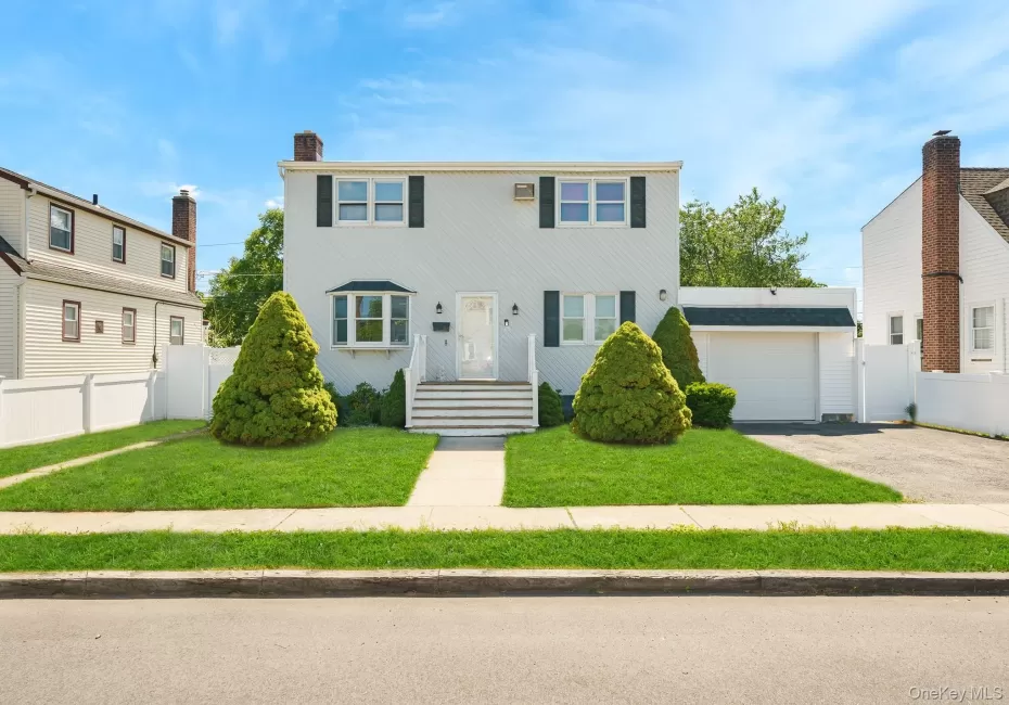21 Lido Parkway, Babylon, NY, 3 Bedrooms Bedrooms, 7 Rooms Rooms,3 BathroomsBathrooms,Residential,For Rent,Lido,0,KEY1016956 21 Lido Parkway, Babylon, NY, 3 Bedrooms Bedrooms, 7 Rooms Rooms,3 BathroomsBathrooms,Residential,For Rent,Lido,0,KEY1016956