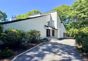 7 Midhampton Court, Southampton, NY, 5 Bedrooms Bedrooms, 8 Rooms Rooms,4 BathroomsBathrooms,Residential Lease,For Rent,Midhampton,0,KEY1015946 7 Midhampton Court, Southampton, NY, 5 Bedrooms Bedrooms, 8 Rooms Rooms,4 BathroomsBathrooms,Residential Lease,For Rent,Midhampton,0,KEY1015946