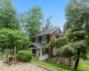 28 Inningwood Road, New Castle, NY, 3 Bedrooms Bedrooms, 7 Rooms Rooms,2 BathroomsBathrooms,Residential,For Rent,Inningwood,0,1011357 28 Inningwood Road, New Castle, NY, 3 Bedrooms Bedrooms, 7 Rooms Rooms,2 BathroomsBathrooms,Residential,For Rent,Inningwood,0,1011357