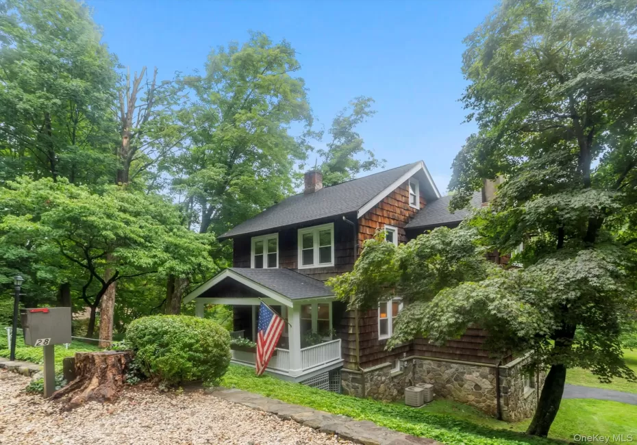 28 Inningwood Road, New Castle, NY, 3 Bedrooms Bedrooms, 7 Rooms Rooms,2 BathroomsBathrooms,Residential,For Rent,Inningwood,0,1011357 28 Inningwood Road, New Castle, NY, 3 Bedrooms Bedrooms, 7 Rooms Rooms,2 BathroomsBathrooms,Residential,For Rent,Inningwood,0,1011357