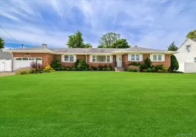332 Marcy Street, West Babylon, NY, 3 Bedrooms Bedrooms, 7 Rooms Rooms,1 BathroomBathrooms,Residential,For Rent,Marcy,0,KEY1015824 332 Marcy Street, West Babylon, NY, 3 Bedrooms Bedrooms, 7 Rooms Rooms,1 BathroomBathrooms,Residential,For Rent,Marcy,0,KEY1015824