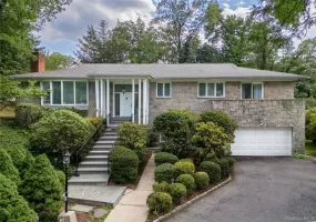 1341 Pelhamdale Avenue, Pelham, NY, 4 Bedrooms Bedrooms, 8 Rooms Rooms,3 BathroomsBathrooms,Residential Lease,For Rent,Pelhamdale,0,1011198 1341 Pelhamdale Avenue, Pelham, NY, 4 Bedrooms Bedrooms, 8 Rooms Rooms,3 BathroomsBathrooms,Residential Lease,For Rent,Pelhamdale,0,1011198