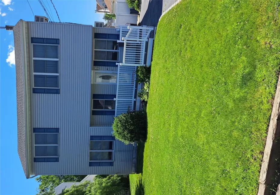 54 17th Street, West Babylon, NY, 5 Bedrooms Bedrooms, 10 Rooms Rooms,2 BathroomsBathrooms,Residential,For Rent,17th,0,KEY1017374 54 17th Street, West Babylon, NY, 5 Bedrooms Bedrooms, 10 Rooms Rooms,2 BathroomsBathrooms,Residential,For Rent,17th,0,KEY1017374