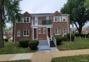 131-78 Laurelton Parkway, New York, NY, 2 Bedrooms Bedrooms, 4 Rooms Rooms,1 BathroomBathrooms,Residential,For Rent,Laurelton,0,KEY1016274 131-78 Laurelton Parkway, New York, NY, 2 Bedrooms Bedrooms, 4 Rooms Rooms,1 BathroomBathrooms,Residential,For Rent,Laurelton,0,KEY1016274