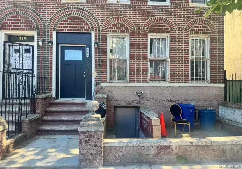 317 96th Street, New York, NY, 2 Bedrooms Bedrooms, 5 Rooms Rooms,1 BathroomBathrooms,Residential Lease,For Rent,96th,0,KEY1016559 317 96th Street, New York, NY, 2 Bedrooms Bedrooms, 5 Rooms Rooms,1 BathroomBathrooms,Residential Lease,For Rent,96th,0,KEY1016559