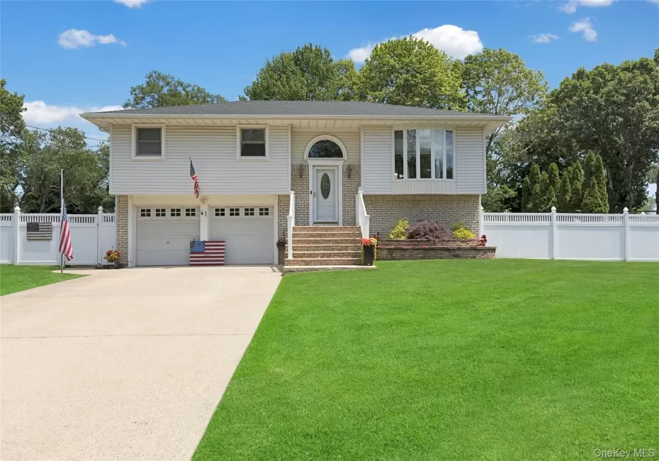 61 Yale Avenue, Islip, NY, 3 Bedrooms Bedrooms, 9 Rooms Rooms,2 BathroomsBathrooms,Residential,For Rent,Yale,0,KEY1017429 61 Yale Avenue, Islip, NY, 3 Bedrooms Bedrooms, 9 Rooms Rooms,2 BathroomsBathrooms,Residential,For Rent,Yale,0,KEY1017429