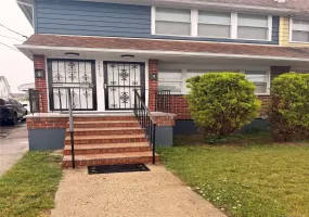 147-15 225th Street, New York, NY, 3 Bedrooms Bedrooms, 5 Rooms Rooms,1 BathroomBathrooms,Residential Lease,For Rent,225th,0,1017515 147-15 225th Street, New York, NY, 3 Bedrooms Bedrooms, 5 Rooms Rooms,1 BathroomBathrooms,Residential Lease,For Rent,225th,0,1017515