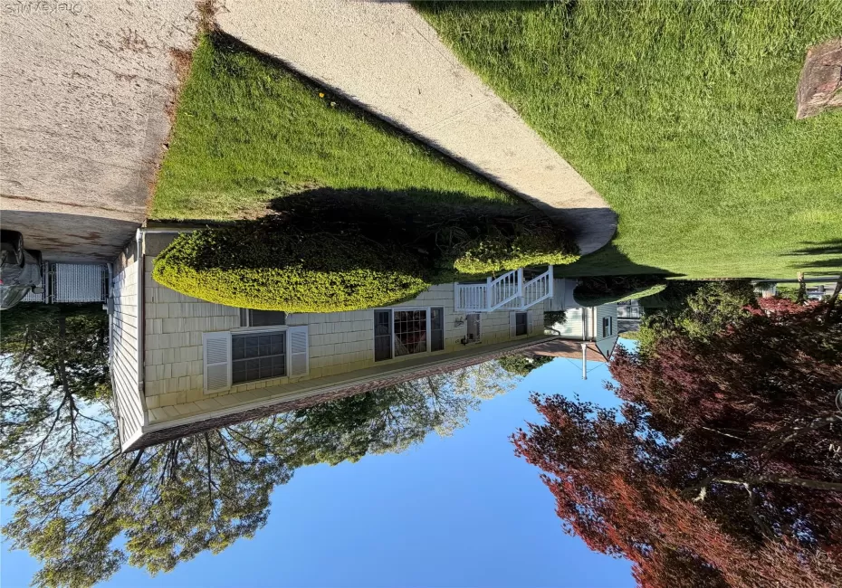 22 Berry Lane, Brookhaven, NY, 3 Bedrooms Bedrooms, 5 Rooms Rooms,1 BathroomBathrooms,Residential,For Rent,Berry,0,KEY1013368 22 Berry Lane, Brookhaven, NY, 3 Bedrooms Bedrooms, 5 Rooms Rooms,1 BathroomBathrooms,Residential,For Rent,Berry,0,KEY1013368