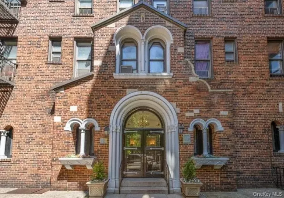43-33 46 Street, New York, NY, 3 Bedrooms Bedrooms, 3 Rooms Rooms,1 BathroomBathrooms,Residential,For Rent,46,0,1017488 43-33 46 Street, New York, NY, 3 Bedrooms Bedrooms, 3 Rooms Rooms,1 BathroomBathrooms,Residential,For Rent,46,0,1017488