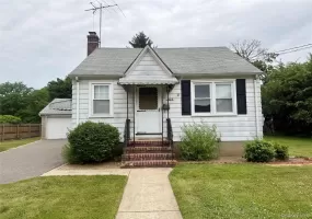 1777 Stone Avenue, Hempstead, NY, 1 Bedroom Bedrooms, 3 Rooms Rooms,1 BathroomBathrooms,Residential Lease,For Rent,Stone,0,1016690 1777 Stone Avenue, Hempstead, NY, 1 Bedroom Bedrooms, 3 Rooms Rooms,1 BathroomBathrooms,Residential Lease,For Rent,Stone,0,1016690