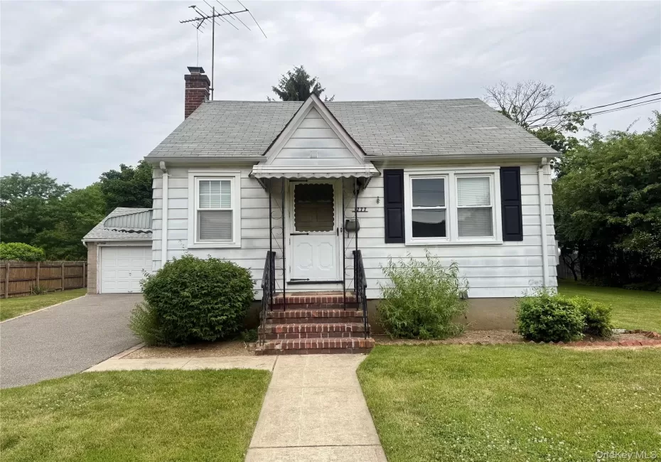 1777 Stone Avenue, Hempstead, NY, 1 Bedroom Bedrooms, 3 Rooms Rooms,1 BathroomBathrooms,Residential Lease,For Rent,Stone,0,1016690 1777 Stone Avenue, Hempstead, NY, 1 Bedroom Bedrooms, 3 Rooms Rooms,1 BathroomBathrooms,Residential Lease,For Rent,Stone,0,1016690