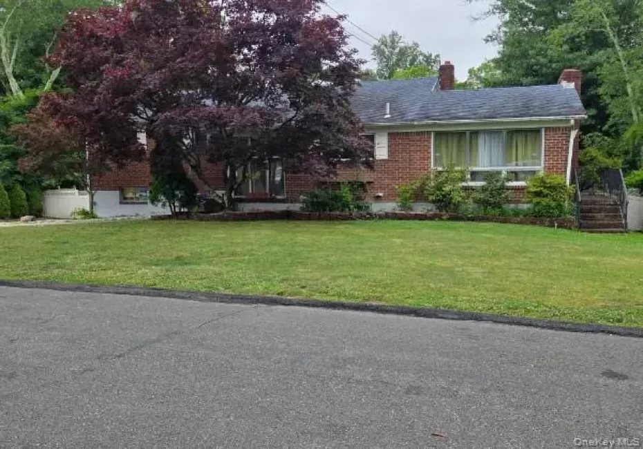 35 Allison, Orangetown, NY, 3 Bedrooms Bedrooms, 7 Rooms Rooms,1 BathroomBathrooms,Residential Lease,For Rent,Allison,0,KEY1017551 35 Allison, Orangetown, NY, 3 Bedrooms Bedrooms, 7 Rooms Rooms,1 BathroomBathrooms,Residential Lease,For Rent,Allison,0,KEY1017551