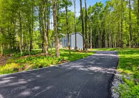 677 Marsh Road, Fallsburg, NY, 4 Bedrooms Bedrooms, 10 Rooms Rooms,2 BathroomsBathrooms,Residential,For Rent,Marsh,0,1017636 677 Marsh Road, Fallsburg, NY, 4 Bedrooms Bedrooms, 10 Rooms Rooms,2 BathroomsBathrooms,Residential,For Rent,Marsh,0,1017636