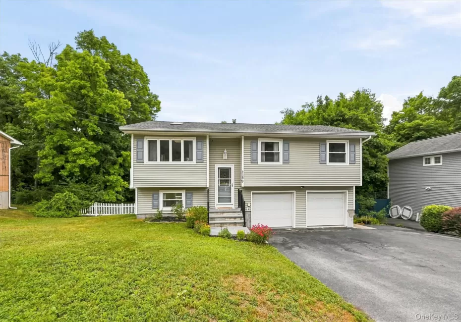 39 Raker Road, Poughkeepsie (town), NY, 3 Bedrooms Bedrooms, 7 Rooms Rooms,1 BathroomBathrooms,Residential,For Rent,Raker,0,KEY1015372 39 Raker Road, Poughkeepsie (town), NY, 3 Bedrooms Bedrooms, 7 Rooms Rooms,1 BathroomBathrooms,Residential,For Rent,Raker,0,KEY1015372