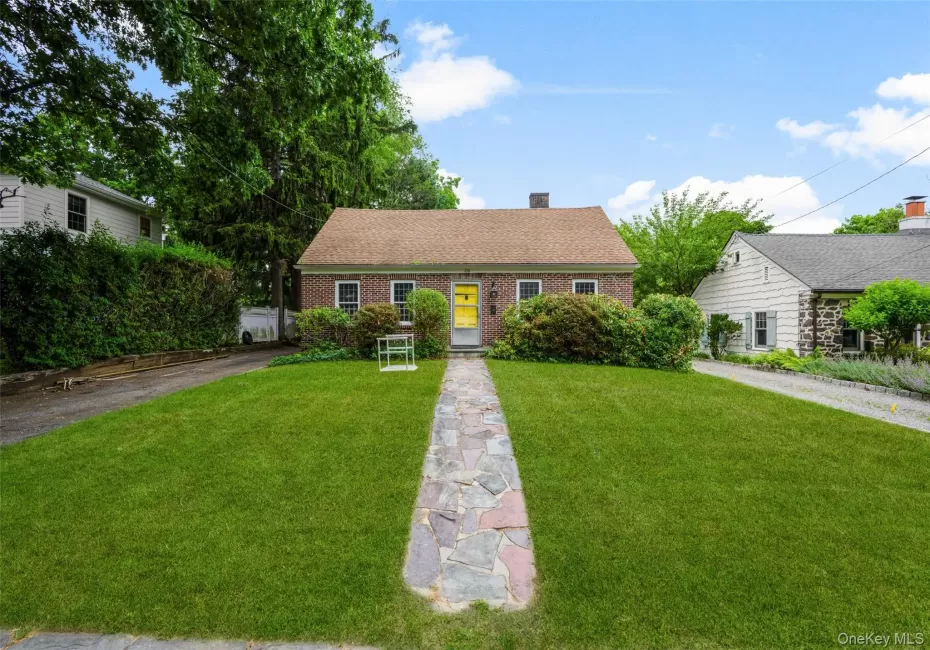 416 Rushmore Avenue, Mamaroneck, NY, 4 Bedrooms Bedrooms, 8 Rooms Rooms,1 BathroomBathrooms,Residential,For Rent,Rushmore,0,KEY1001192 416 Rushmore Avenue, Mamaroneck, NY, 4 Bedrooms Bedrooms, 8 Rooms Rooms,1 BathroomBathrooms,Residential,For Rent,Rushmore,0,KEY1001192