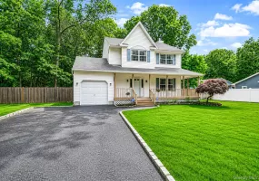 2 Community Road, Brookhaven, NY, 3 Bedrooms Bedrooms, 9 Rooms Rooms,2 BathroomsBathrooms,Residential,For Rent,Community,0,1017305 2 Community Road, Brookhaven, NY, 3 Bedrooms Bedrooms, 9 Rooms Rooms,2 BathroomsBathrooms,Residential,For Rent,Community,0,1017305