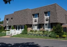 475 Little East Neck Road, Babylon, NY, 1 Bedroom Bedrooms, 4 Rooms Rooms,1 BathroomBathrooms,Residential Lease,For Rent,Little East Neck,0,KEY1017737 475 Little East Neck Road, Babylon, NY, 1 Bedroom Bedrooms, 4 Rooms Rooms,1 BathroomBathrooms,Residential Lease,For Rent,Little East Neck,0,KEY1017737