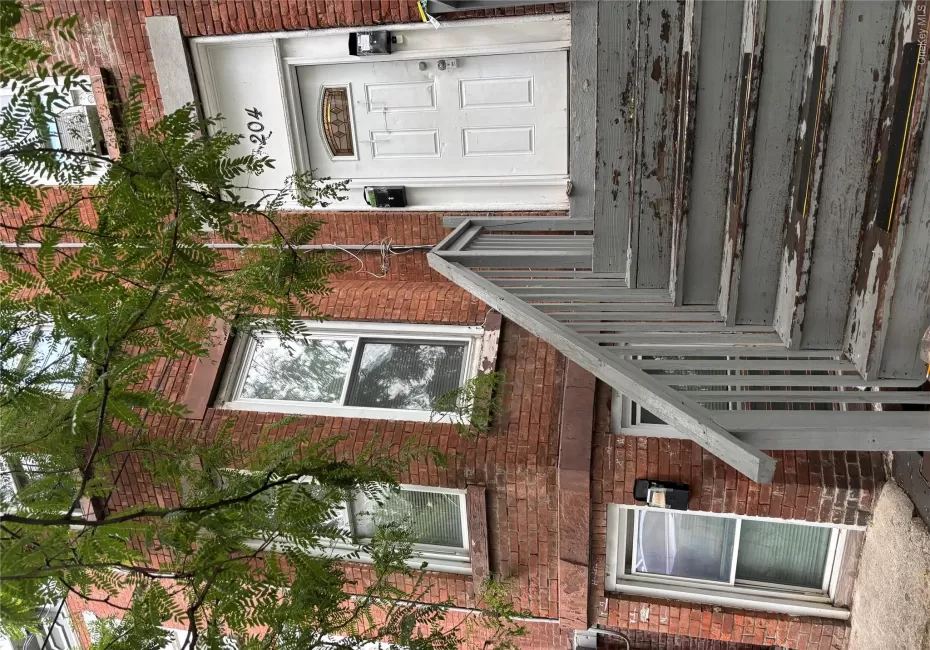 204 South Street, Newburgh (city), NY, 2 Bedrooms Bedrooms, 5 Rooms Rooms,1 BathroomBathrooms,Residential Lease,For Rent,South,0,KEY1016647 204 South Street, Newburgh (city), NY, 2 Bedrooms Bedrooms, 5 Rooms Rooms,1 BathroomBathrooms,Residential Lease,For Rent,South,0,KEY1016647