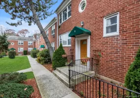 643 Pelham Road, New Rochelle, NY, 1 Bedroom Bedrooms, 4 Rooms Rooms,1 BathroomBathrooms,Residential,For Rent,Pelham,0,940074 643 Pelham Road, New Rochelle, NY, 1 Bedroom Bedrooms, 4 Rooms Rooms,1 BathroomBathrooms,Residential,For Rent,Pelham,0,940074