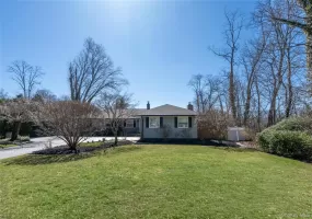 6 Edcris Lane, Huntington, NY, 3 Bedrooms Bedrooms, 7 Rooms Rooms,3 BathroomsBathrooms,Residential,For Rent,Edcris,0,977360 6 Edcris Lane, Huntington, NY, 3 Bedrooms Bedrooms, 7 Rooms Rooms,3 BathroomsBathrooms,Residential,For Rent,Edcris,0,977360