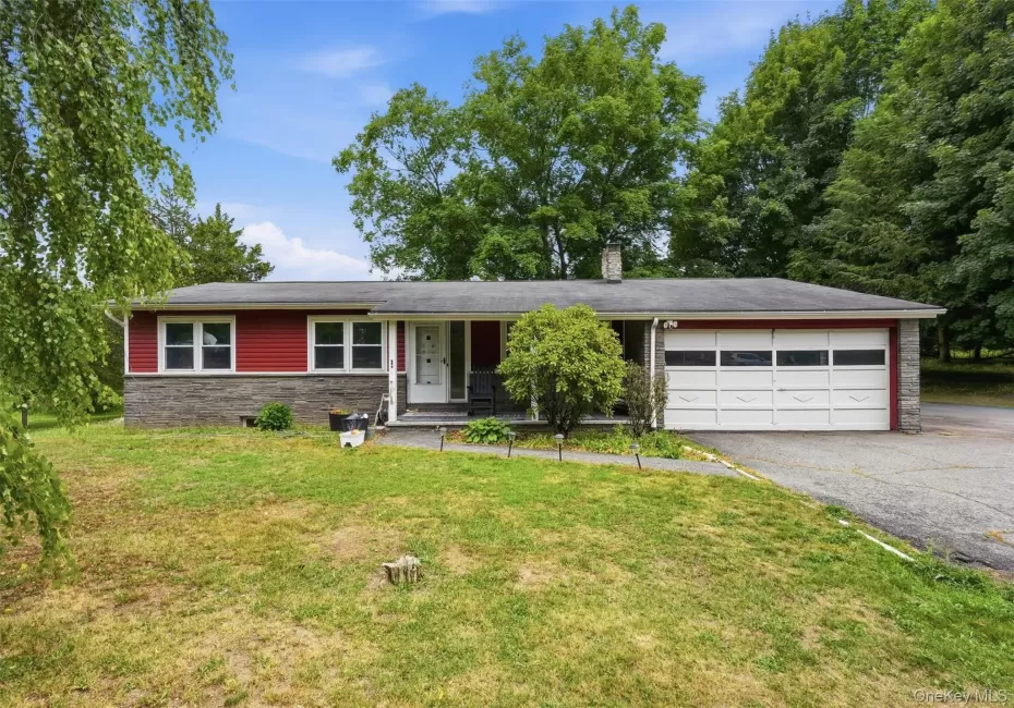 733 State Route 302, Crawford, NY, 3 Bedrooms Bedrooms, 7 Rooms Rooms,1 BathroomBathrooms,Residential,For Rent,State Route 302,0,KEY1012899 733 State Route 302, Crawford, NY, 3 Bedrooms Bedrooms, 7 Rooms Rooms,1 BathroomBathrooms,Residential,For Rent,State Route 302,0,KEY1012899