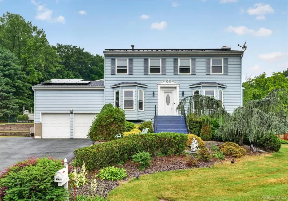 4 Shaker Court, New Windsor, NY, 4 Bedrooms Bedrooms, 9 Rooms Rooms,3 BathroomsBathrooms,Residential,For Rent,Shaker,0,KEY1013401 4 Shaker Court, New Windsor, NY, 4 Bedrooms Bedrooms, 9 Rooms Rooms,3 BathroomsBathrooms,Residential,For Rent,Shaker,0,KEY1013401