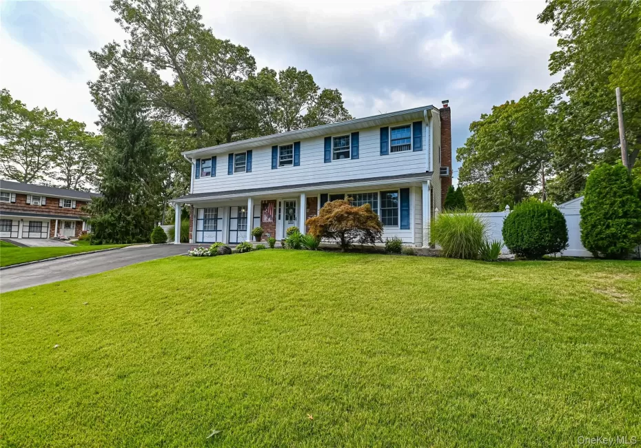 23 Hurtin Boulevard, Smithtown, NY, 4 Bedrooms Bedrooms, 9 Rooms Rooms,2 BathroomsBathrooms,Residential,For Rent,Hurtin,0,KEY1015936 23 Hurtin Boulevard, Smithtown, NY, 4 Bedrooms Bedrooms, 9 Rooms Rooms,2 BathroomsBathrooms,Residential,For Rent,Hurtin,0,KEY1015936