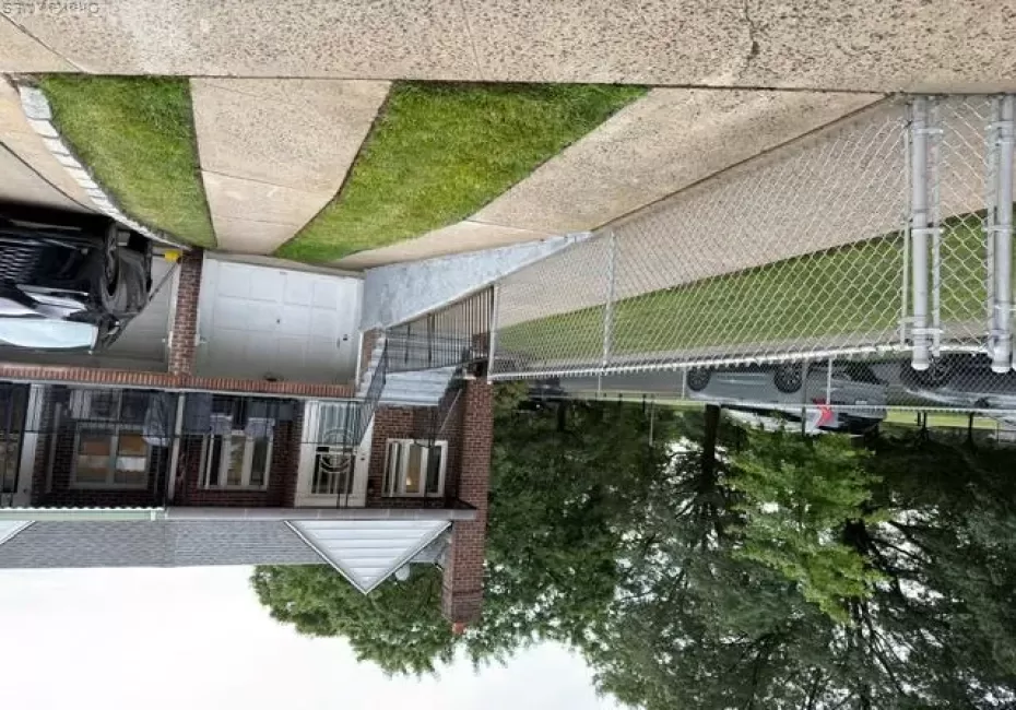 6224 78th Street, New York, NY, 2 Bedrooms Bedrooms, 5 Rooms Rooms,1 BathroomBathrooms,Residential,For Rent,78th,0,KEY1017668 6224 78th Street, New York, NY, 2 Bedrooms Bedrooms, 5 Rooms Rooms,1 BathroomBathrooms,Residential,For Rent,78th,0,KEY1017668