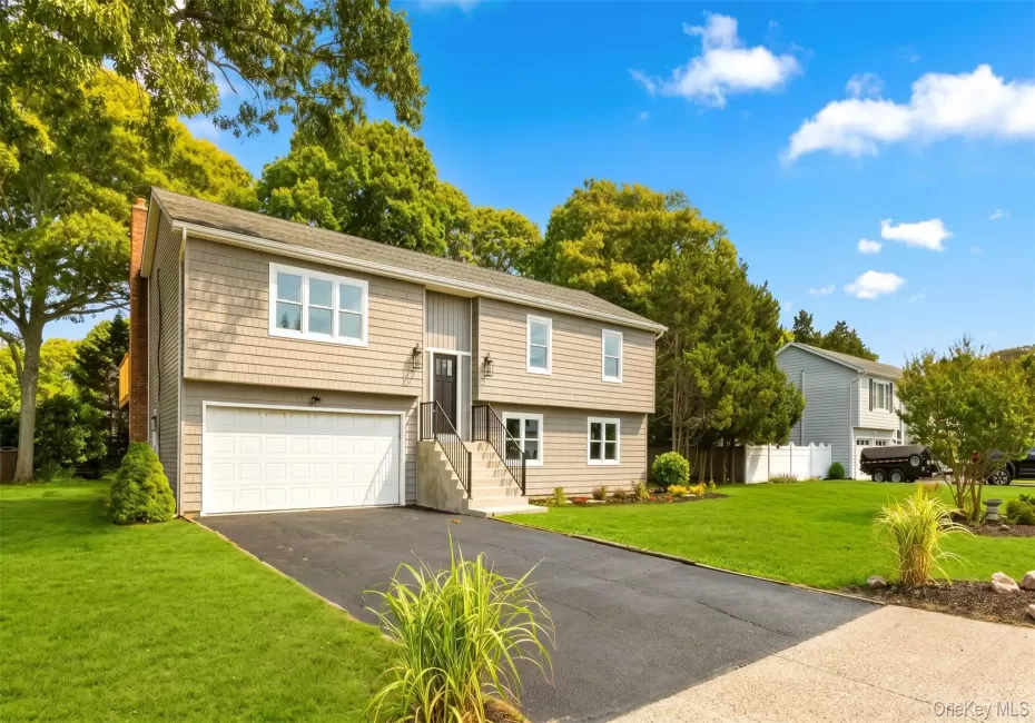 7 Sinnickson Road, Brookhaven, NY, 4 Bedrooms Bedrooms, 10 Rooms Rooms,3 BathroomsBathrooms,Residential,For Rent,Sinnickson,0,KEY1017688 7 Sinnickson Road, Brookhaven, NY, 4 Bedrooms Bedrooms, 10 Rooms Rooms,3 BathroomsBathrooms,Residential,For Rent,Sinnickson,0,KEY1017688