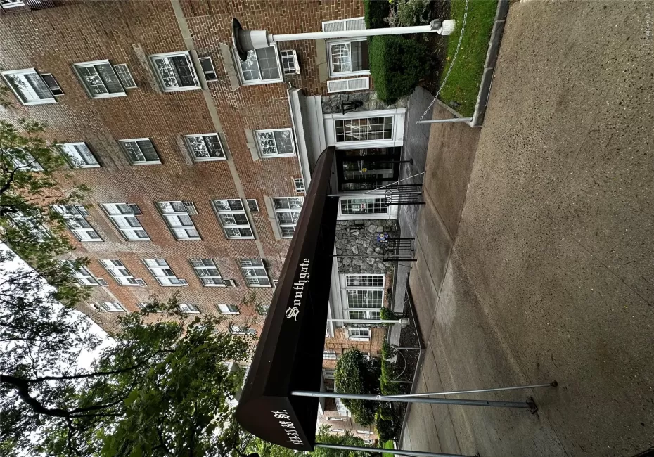 149-30 88th Street, New York, NY, 1 Bedroom Bedrooms, 4 Rooms Rooms,1 BathroomBathrooms,Residential,For Rent,88th,0,1017502 149-30 88th Street, New York, NY, 1 Bedroom Bedrooms, 4 Rooms Rooms,1 BathroomBathrooms,Residential,For Rent,88th,0,1017502