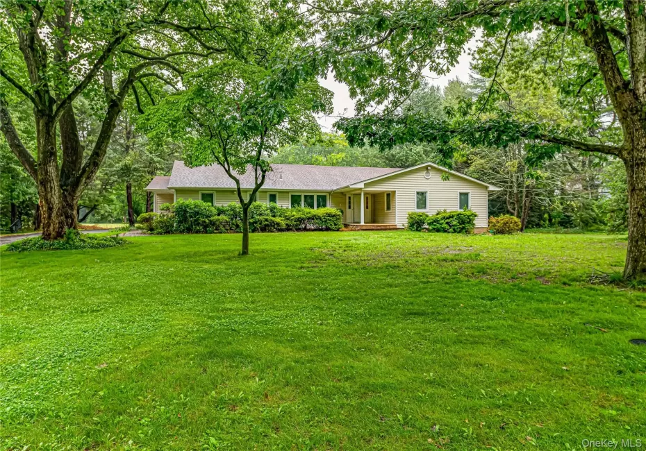 8 Woodvale Drive, Oyster Bay, NY, 4 Bedrooms Bedrooms, 11 Rooms Rooms,4 BathroomsBathrooms,Residential,For Rent,Woodvale,0,KEY1017676 8 Woodvale Drive, Oyster Bay, NY, 4 Bedrooms Bedrooms, 11 Rooms Rooms,4 BathroomsBathrooms,Residential,For Rent,Woodvale,0,KEY1017676