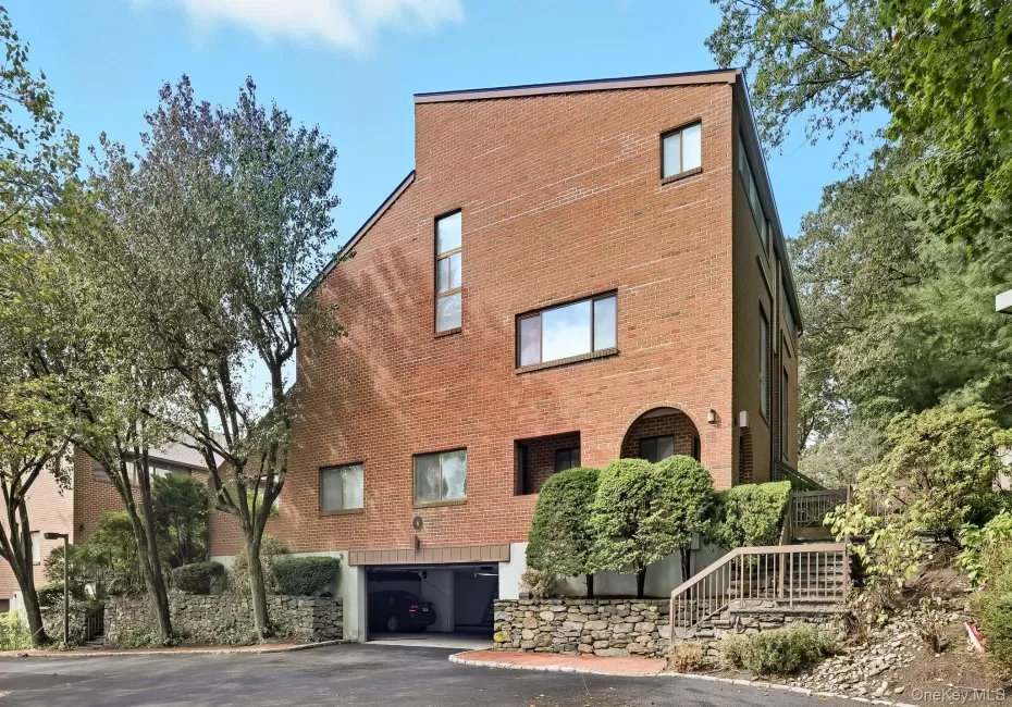 150 Bedford Road, New Castle, NY, 2 Bedrooms Bedrooms, 6 Rooms Rooms,1 BathroomBathrooms,Residential Lease,For Rent,Bedford,0,KEY1016324 150 Bedford Road, New Castle, NY, 2 Bedrooms Bedrooms, 6 Rooms Rooms,1 BathroomBathrooms,Residential Lease,For Rent,Bedford,0,KEY1016324