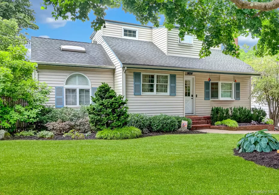 27 Mc Gaw Avenue, Brookhaven, NY, 3 Bedrooms Bedrooms, 8 Rooms Rooms,2 BathroomsBathrooms,Residential,For Rent,Mc Gaw,0,KEY990784 27 Mc Gaw Avenue, Brookhaven, NY, 3 Bedrooms Bedrooms, 8 Rooms Rooms,2 BathroomsBathrooms,Residential,For Rent,Mc Gaw,0,KEY990784