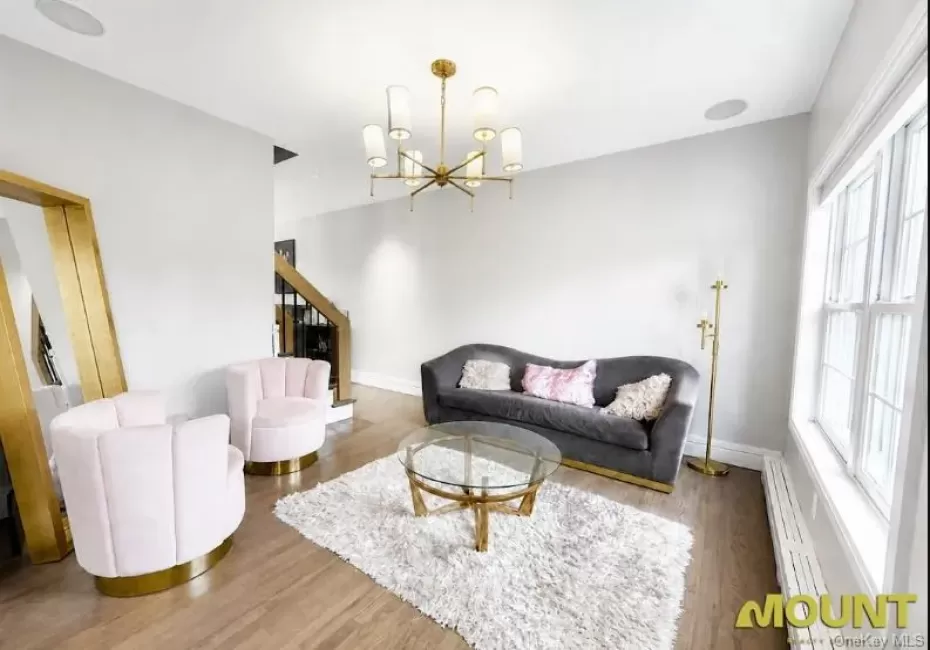 14 Apple Hill Drive, Woodbury, NY, 4 Bedrooms Bedrooms, 7 Rooms Rooms,3 BathroomsBathrooms,Residential,For Rent,Apple Hill,0,KEY1012714 14 Apple Hill Drive, Woodbury, NY, 4 Bedrooms Bedrooms, 7 Rooms Rooms,3 BathroomsBathrooms,Residential,For Rent,Apple Hill,0,KEY1012714