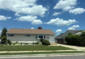 64 Hubbard Avenue, Hempstead, NY, 3 Bedrooms Bedrooms, 6 Rooms Rooms,1 BathroomBathrooms,Residential,For Rent,Hubbard,0,KEY1018004 64 Hubbard Avenue, Hempstead, NY, 3 Bedrooms Bedrooms, 6 Rooms Rooms,1 BathroomBathrooms,Residential,For Rent,Hubbard,0,KEY1018004