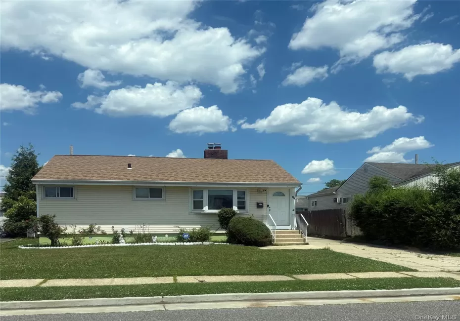64 Hubbard Avenue, Hempstead, NY, 3 Bedrooms Bedrooms, 6 Rooms Rooms,1 BathroomBathrooms,Residential,For Rent,Hubbard,0,KEY1018004 64 Hubbard Avenue, Hempstead, NY, 3 Bedrooms Bedrooms, 6 Rooms Rooms,1 BathroomBathrooms,Residential,For Rent,Hubbard,0,KEY1018004