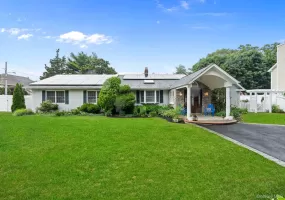 821 Peconic Street, Islip, NY, 4 Bedrooms Bedrooms, 7 Rooms Rooms,3 BathroomsBathrooms,Residential,For Rent,Peconic,0,KEY1013762 821 Peconic Street, Islip, NY, 4 Bedrooms Bedrooms, 7 Rooms Rooms,3 BathroomsBathrooms,Residential,For Rent,Peconic,0,KEY1013762