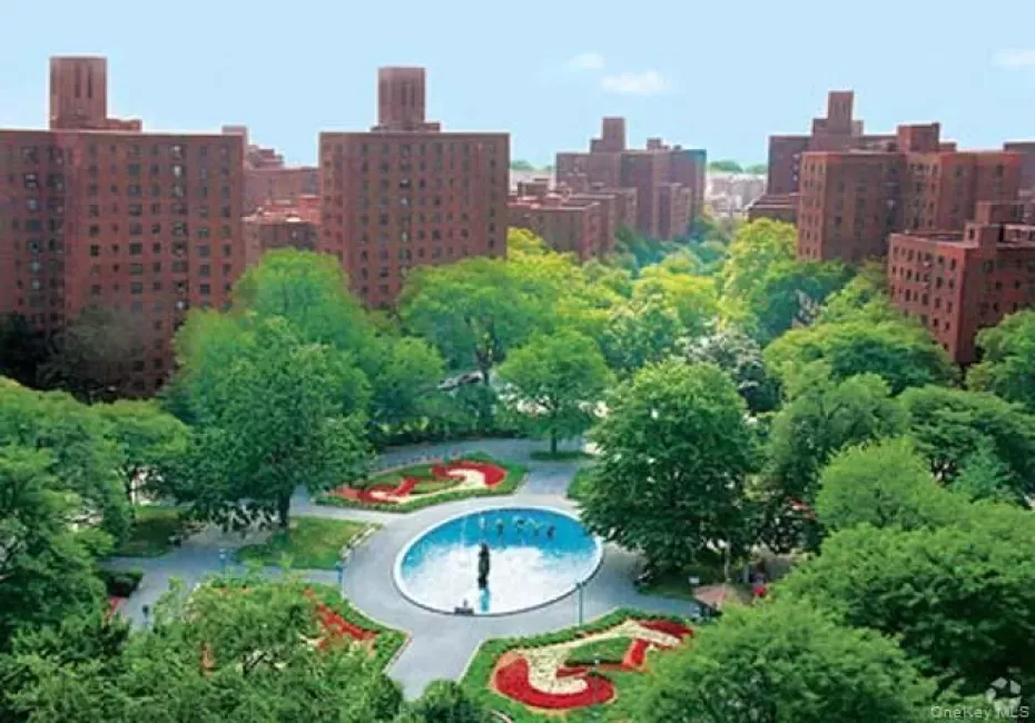 1945 Mc Graw Avenue, New York, NY, 1 Bedroom Bedrooms, 2 Rooms Rooms,1 BathroomBathrooms,Residential,For Rent,Mc Graw,0,KEY1018134 1945 Mc Graw Avenue, New York, NY, 1 Bedroom Bedrooms, 2 Rooms Rooms,1 BathroomBathrooms,Residential,For Rent,Mc Graw,0,KEY1018134