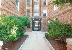 63-93 Woodhaven Blvd, New York, NY, 1 Bedroom Bedrooms, 3 Rooms Rooms,1 BathroomBathrooms,Residential,For Rent,Woodhaven Blvd,0,1018106 63-93 Woodhaven Blvd, New York, NY, 1 Bedroom Bedrooms, 3 Rooms Rooms,1 BathroomBathrooms,Residential,For Rent,Woodhaven Blvd,0,1018106