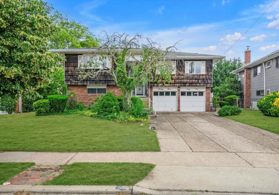 2961 Hewlett Avenue, Hempstead, NY, 6 Bedrooms Bedrooms, 10 Rooms Rooms,3 BathroomsBathrooms,Residential,For Rent,Hewlett,0,KEY1013400 2961 Hewlett Avenue, Hempstead, NY, 6 Bedrooms Bedrooms, 10 Rooms Rooms,3 BathroomsBathrooms,Residential,For Rent,Hewlett,0,KEY1013400