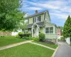 Lovely Colonial in great neighborhood! Lovely Colonial in great neighborhood!