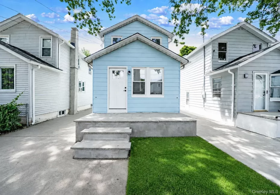 532 Washington Avenue, Hempstead, NY, 3 Bedrooms Bedrooms, 7 Rooms Rooms,2 BathroomsBathrooms,Residential,For Rent,Washington,0,KEY1017555 532 Washington Avenue, Hempstead, NY, 3 Bedrooms Bedrooms, 7 Rooms Rooms,2 BathroomsBathrooms,Residential,For Rent,Washington,0,KEY1017555