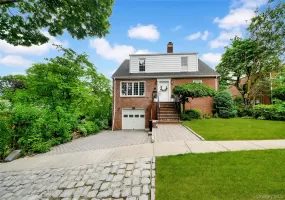 9 Virginia Street, Yonkers, NY, 3 Bedrooms Bedrooms, 5 Rooms Rooms,1 BathroomBathrooms,Residential Lease,For Rent,Virginia,0,1018399 9 Virginia Street, Yonkers, NY, 3 Bedrooms Bedrooms, 5 Rooms Rooms,1 BathroomBathrooms,Residential Lease,For Rent,Virginia,0,1018399