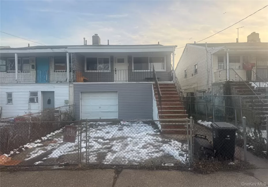 6947 Hillmeyer Avenue, New York, NY, 3 Bedrooms Bedrooms, 5 Rooms Rooms,1 BathroomBathrooms,Residential Lease,For Rent,Hillmeyer,0,KEY1017979 6947 Hillmeyer Avenue, New York, NY, 3 Bedrooms Bedrooms, 5 Rooms Rooms,1 BathroomBathrooms,Residential Lease,For Rent,Hillmeyer,0,KEY1017979