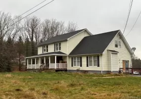 144 Lucky Lake Drive, Thompson, NY, 3 Bedrooms Bedrooms, 6 Rooms Rooms,2 BathroomsBathrooms,Residential,For Rent,Lucky Lake,0,939140 144 Lucky Lake Drive, Thompson, NY, 3 Bedrooms Bedrooms, 6 Rooms Rooms,2 BathroomsBathrooms,Residential,For Rent,Lucky Lake,0,939140