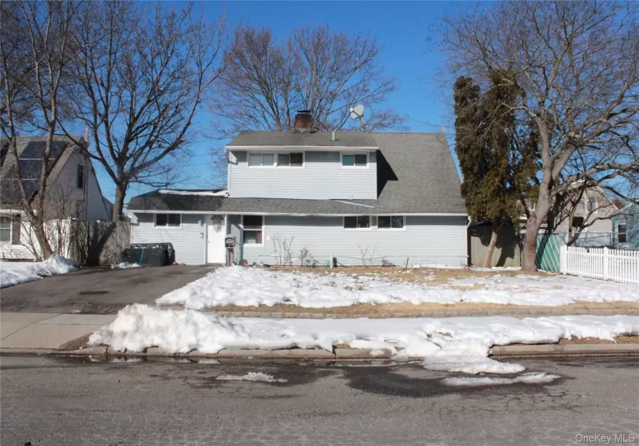 118 Bucket Lane, Hempstead, NY, 4 Bedrooms Bedrooms, 8 Rooms Rooms,2 BathroomsBathrooms,Residential,For Rent,Bucket,0,959227 118 Bucket Lane, Hempstead, NY, 4 Bedrooms Bedrooms, 8 Rooms Rooms,2 BathroomsBathrooms,Residential,For Rent,Bucket,0,959227