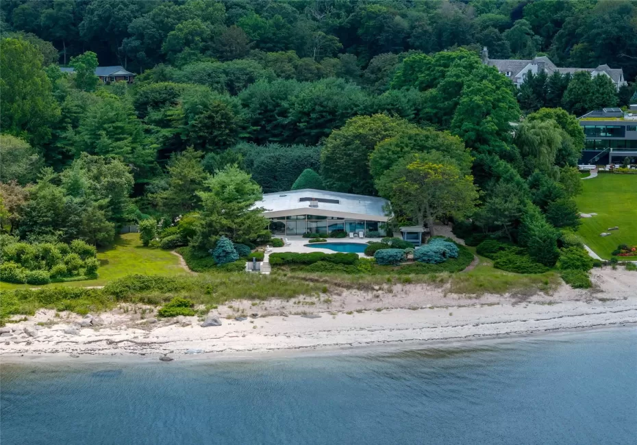 96 Old House Lane, North Hempstead, NY, 5 Bedrooms Bedrooms, 9 Rooms Rooms,3 BathroomsBathrooms,Residential,For Rent,Old House,0,890164 96 Old House Lane, North Hempstead, NY, 5 Bedrooms Bedrooms, 9 Rooms Rooms,3 BathroomsBathrooms,Residential,For Rent,Old House,0,890164